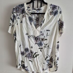 💙Old NAVY - Floral Off White Flowy Top